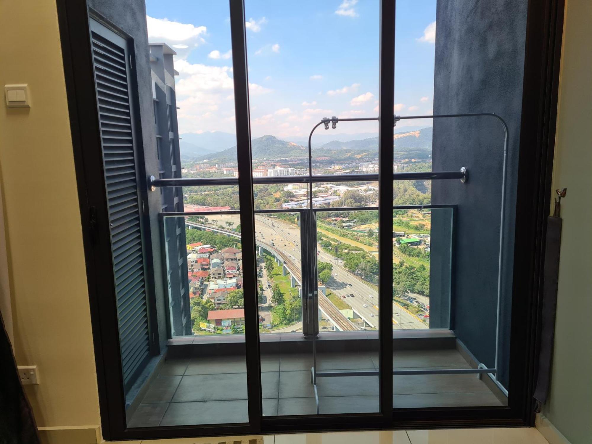 Alpine Parkland Netflix 5 Beds At Mrt Batu 11 Cheras Apartment Exterior photo